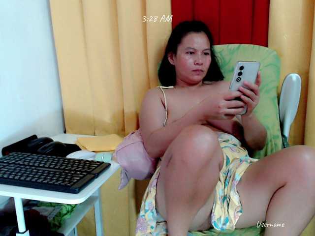 nemayhottits live cam on BongaCams