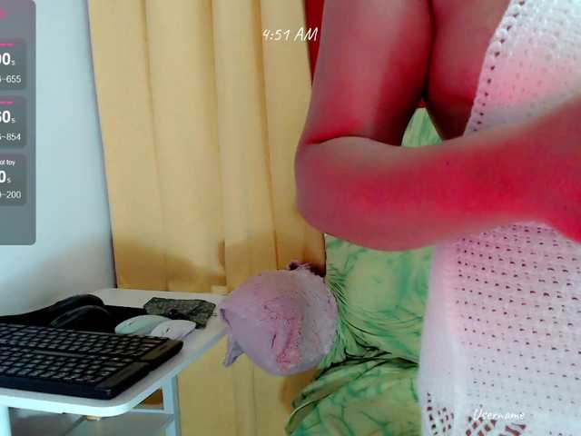 nemayhottits live cam on BongaCams