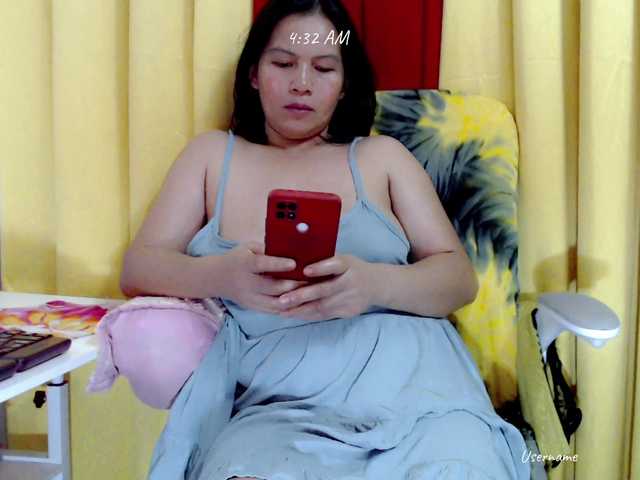 nemayhottits live cam on BongaCams