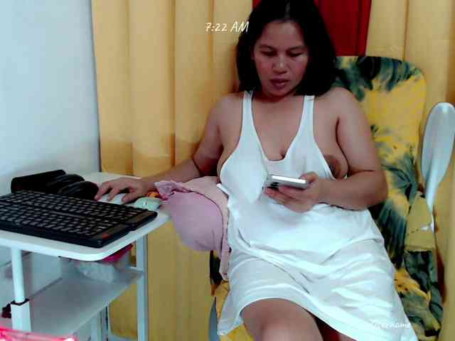 nemayhottits webcam