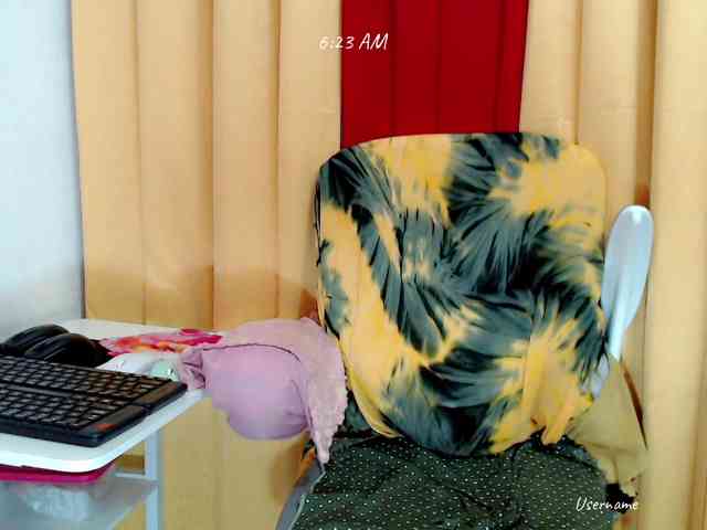 nemayhottits webcam