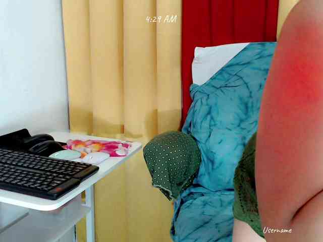 nemayhottits webcam