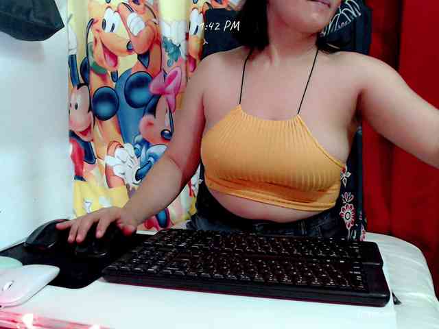 nemayhottits webcam