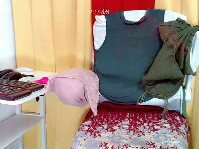 nemayhottits webcam