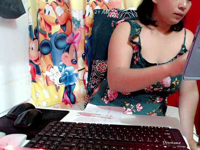 nemayhottits webcam