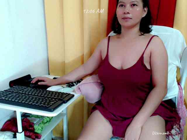 nemayhottits webcam