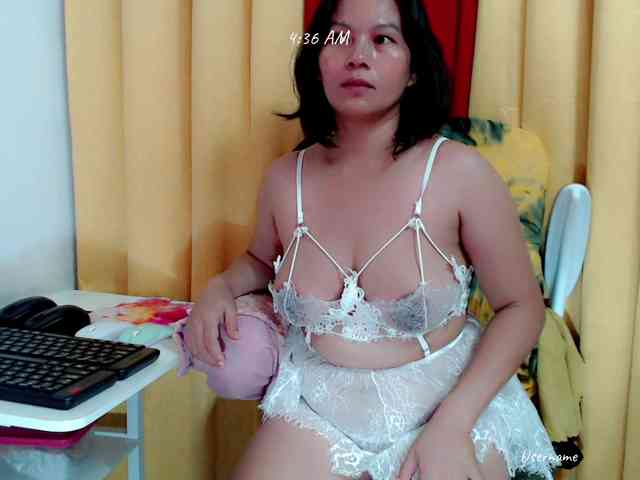 nemayhottits webcam