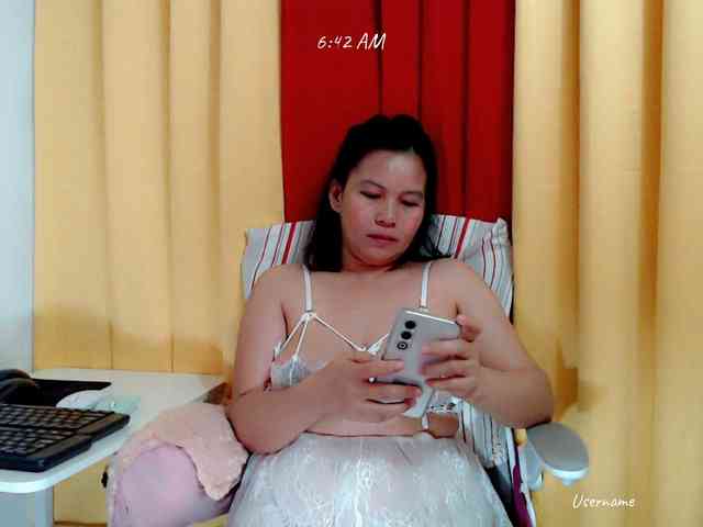 nemayhottits webcam