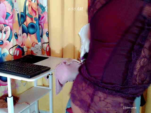 nemayhottits webcam