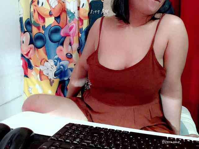nemayhottits webcam