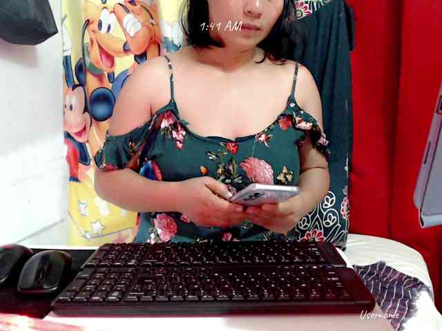nemayhottits webcam