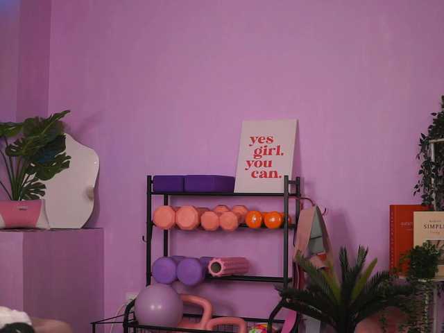 NyrobiNova live cam on BongaCams