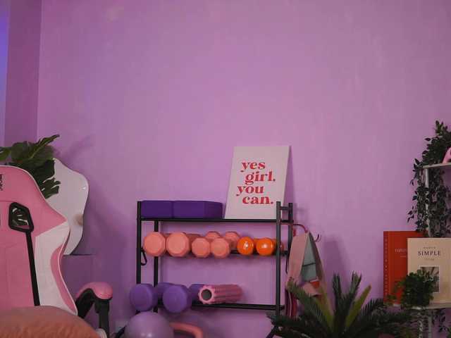 NyrobiNova live webcam show