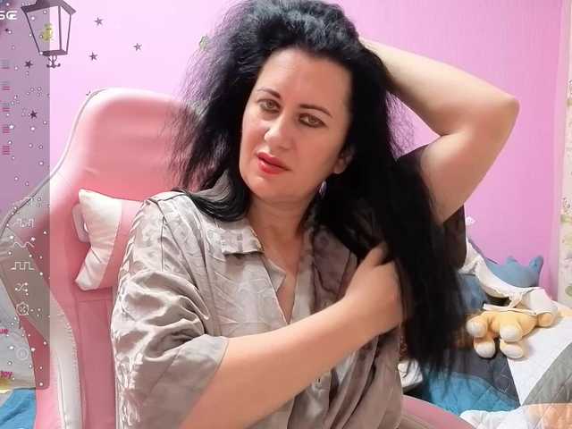monica-blackk live cam on BongaCams
