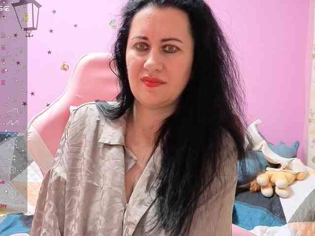 monica-blackk webcam