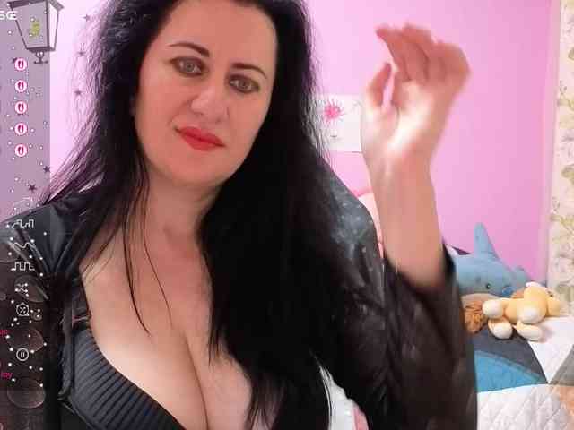 monica-blackk webcam