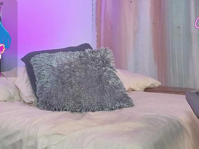 AlanaParker6's BongaCams show and profile