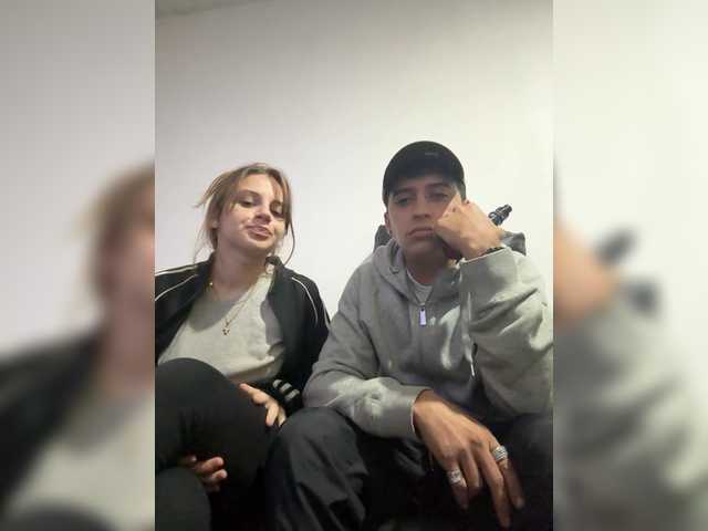 Parejacaliente6669 live cam on BongaCams