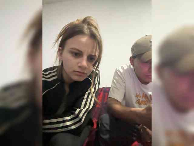 Parejacaliente6669 webcam