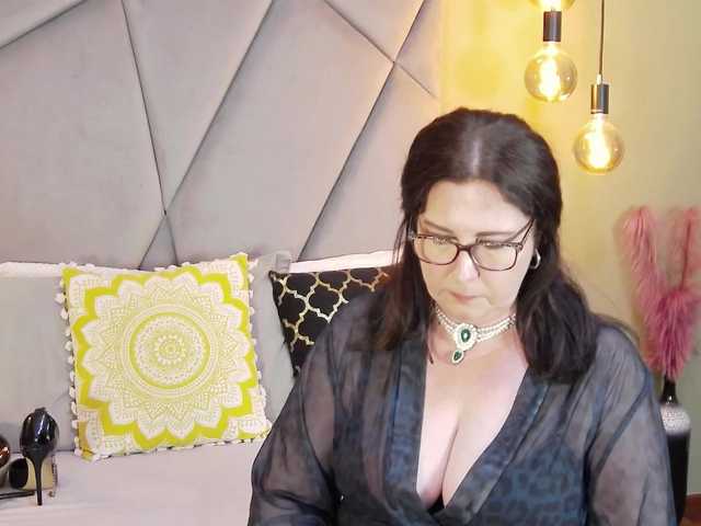 AryaEve live cam on BongaCams
