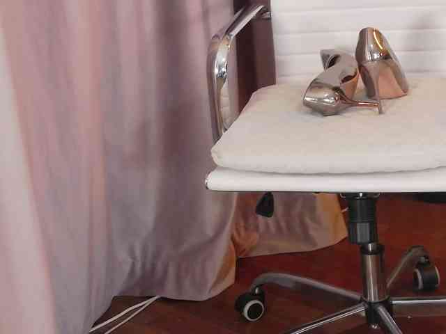 AryaEve webcam