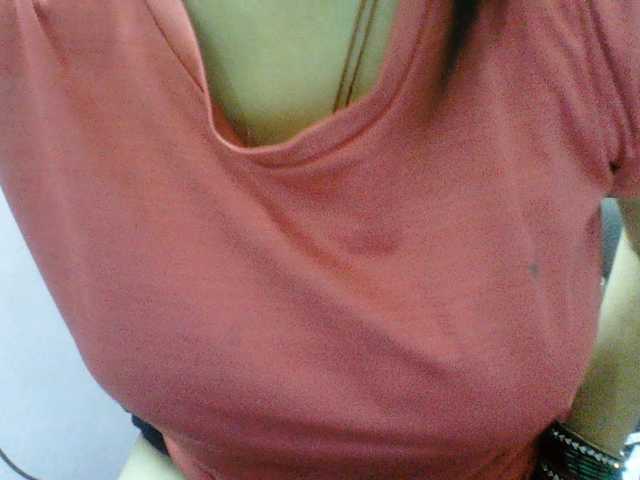 Hot_Devika