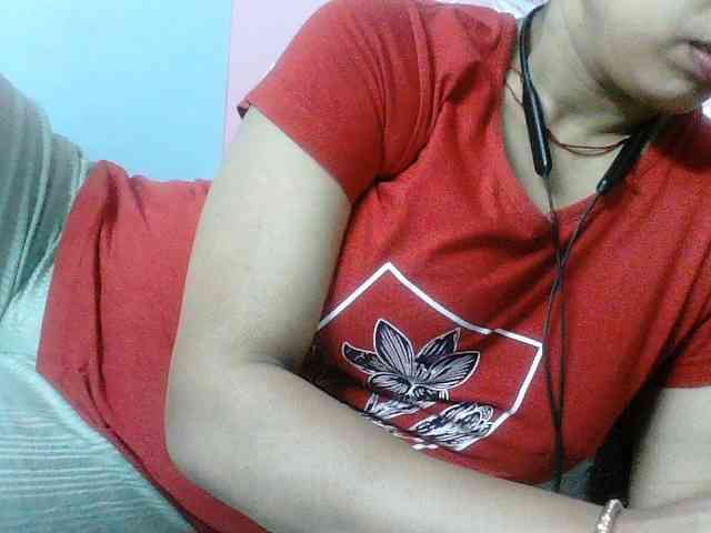 Hot_Devika webcam