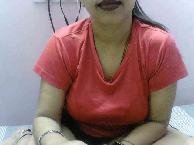 Hot_Devika