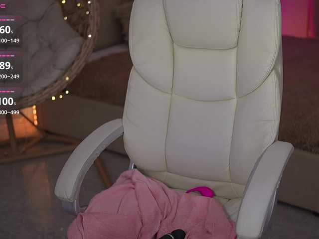 DonnaLust's BongaCams show and profile