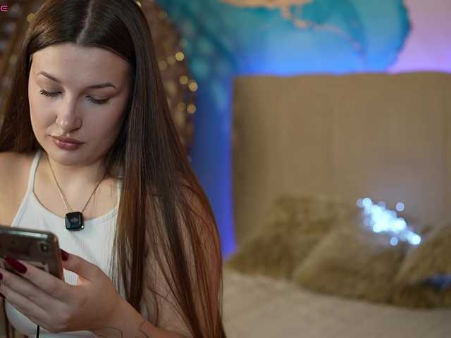 OneLaya live cam on BongaCams