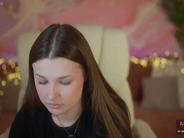 OneLaya live cam on BongaCams