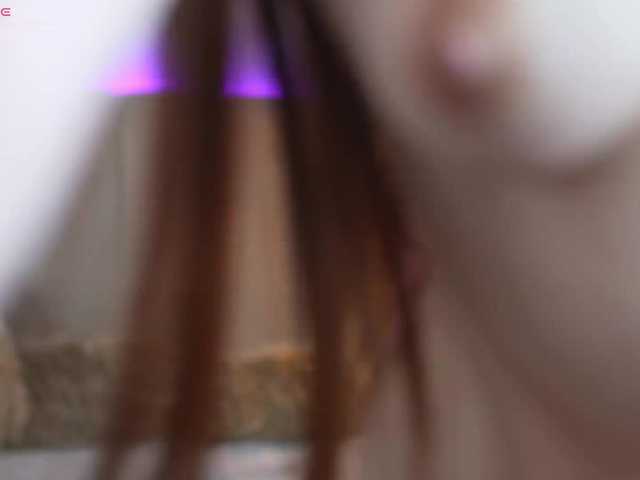 OneLaya live cam on BongaCams