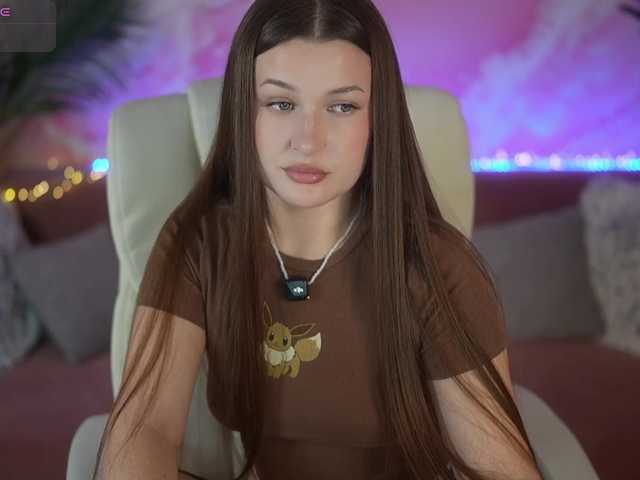 OneLaya, en vivo ahora en BongaCams