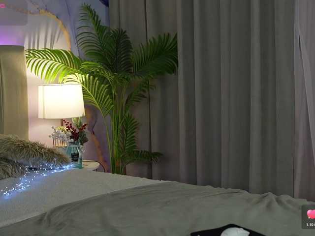OneLaya live cam on BongaCams