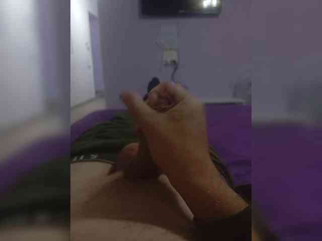 Bigpenis736