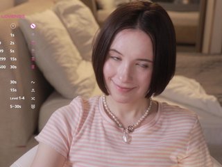 MissEssie Porn Show