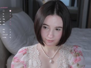 MissEssie Porn Show