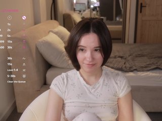 MissEssie Porn Show