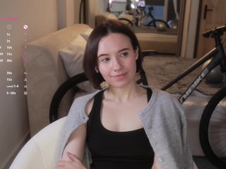 MissEssie Porn Show