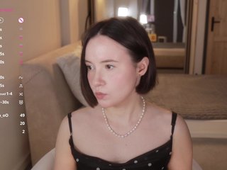 MissEssie Porn Show