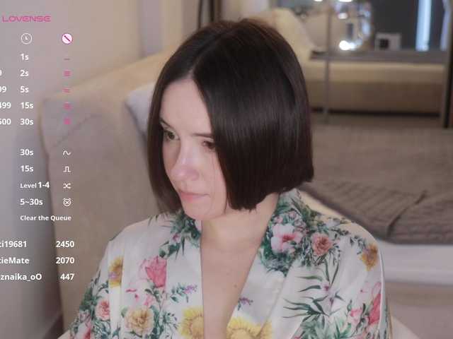 -FemaleEssence- live cam on BongaCams