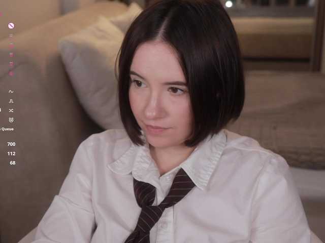 -FemaleEssence- live cam on BongaCams