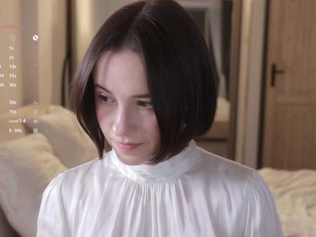 -FemaleEssence-