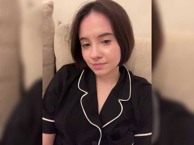 -FemaleEssence- live cam on BongaCams