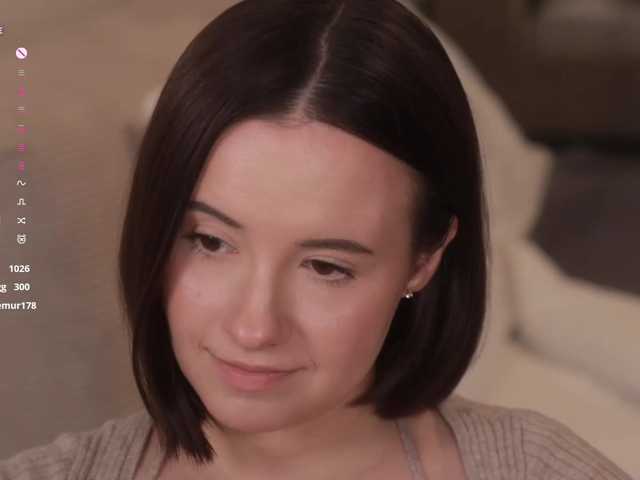 -FemaleEssence- live cam on BongaCams