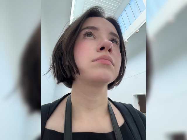 -FemaleEssence- live cam on BongaCams