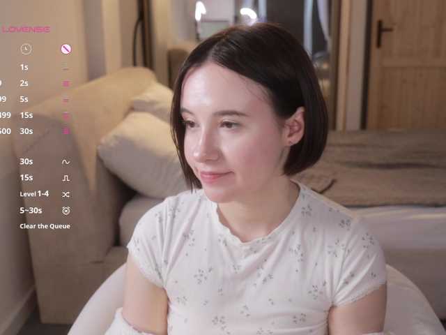 Live трансляция MissEssie - slutnetki.online