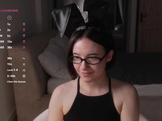 MissEssie live webcam show