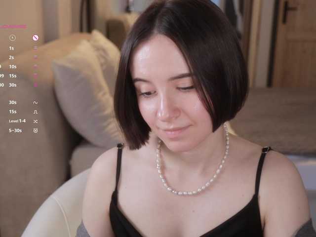 -FemaleEssence-
