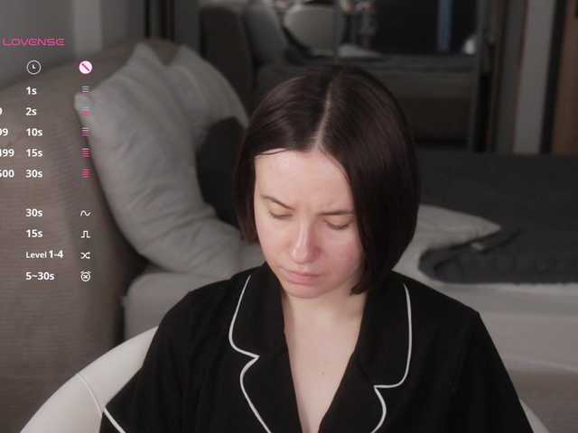 -FemaleEssence- live cam on BongaCams
